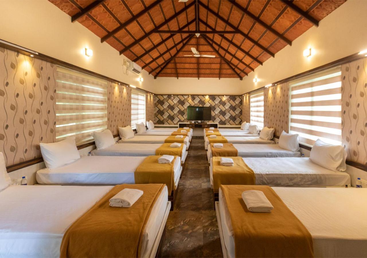 קוימבטור Sr Jungle Resort מראה חיצוני תמונה